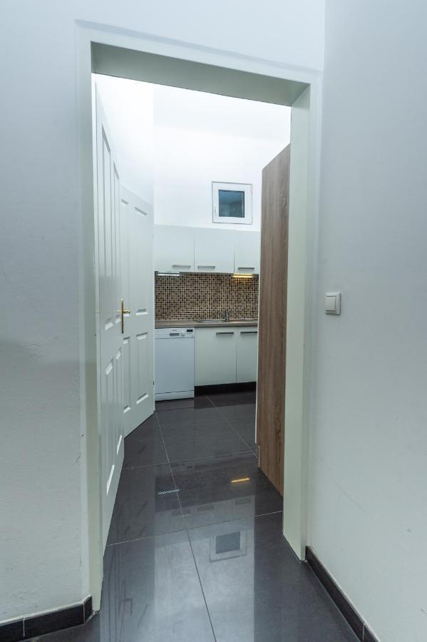 Moderne 2-Zimmer Wohnung In Wien Exteriör bild