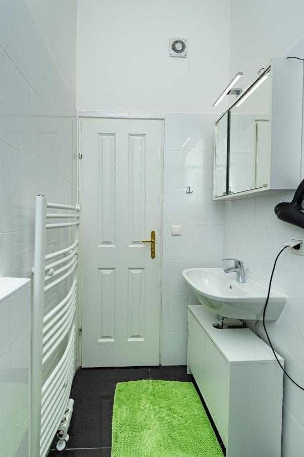 Moderne 2-Zimmer Wohnung In Wien Exteriör bild